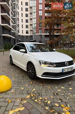 Volkswagen Jetta  2015