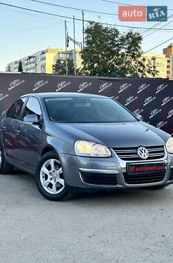 Volkswagen Jetta  2005
