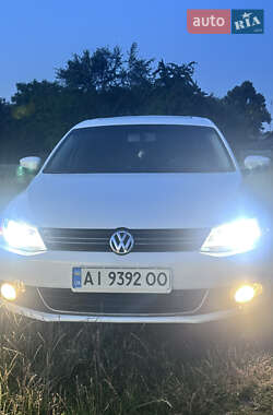 Volkswagen Jetta  2012