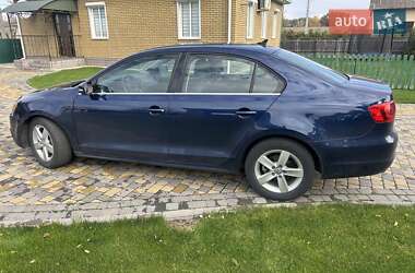 Volkswagen Jetta 2013