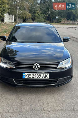 Volkswagen Jetta 2013