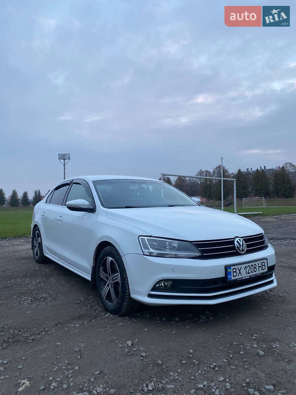 Седан Volkswagen Jetta