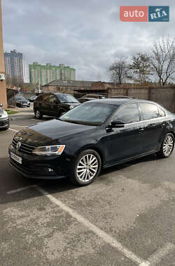 Volkswagen Jetta  2014