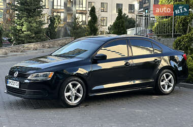 Volkswagen Jetta  2014