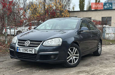 Volkswagen Jetta  2008