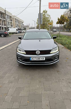 Volkswagen Jetta  2017