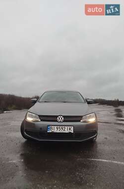 Volkswagen Jetta  2012