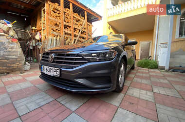 Volkswagen Jetta  2018