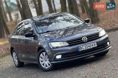 Volkswagen Jetta  2015