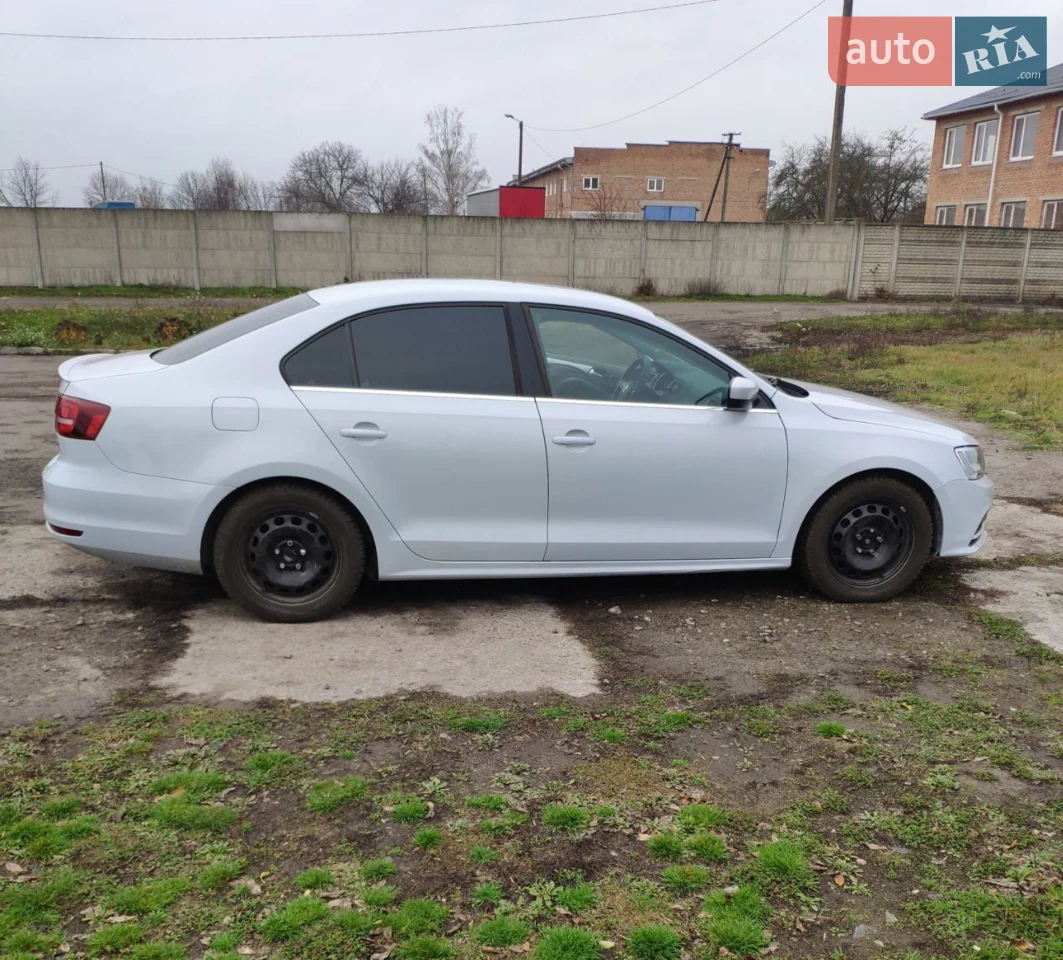 2017 Volkswagen Jetta - мініатюра 3