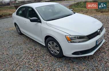 Volkswagen Jetta  2014