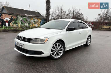 Volkswagen Jetta  2014