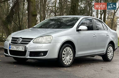Volkswagen Jetta  2008