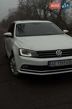 Volkswagen Jetta  2015