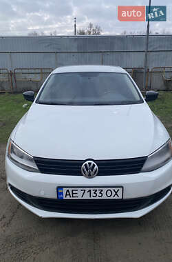 Volkswagen Jetta  2014