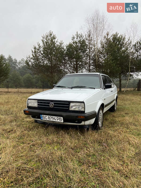 Купе Volkswagen Jetta