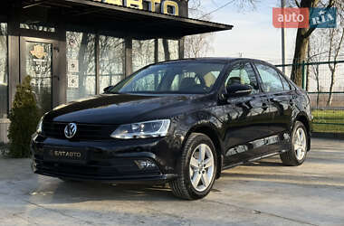 Volkswagen Jetta  2016