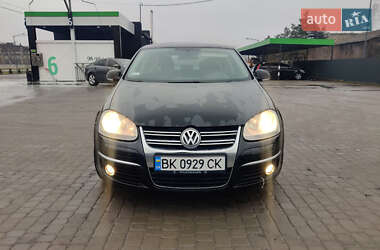 Volkswagen Jetta  2007