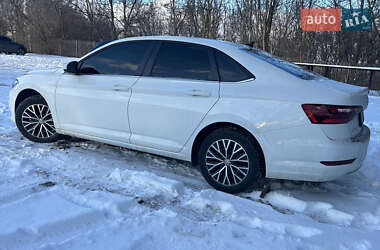 Volkswagen Jetta  2021