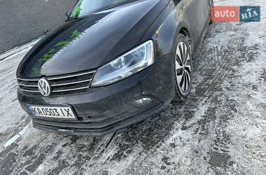 Volkswagen Jetta  2015