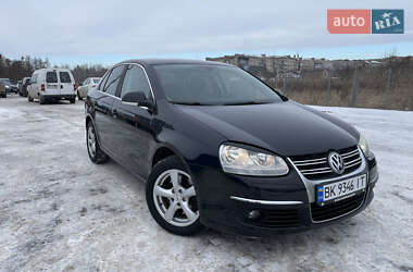 Volkswagen Jetta  2007