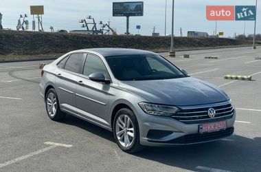 Volkswagen Jetta  2019
