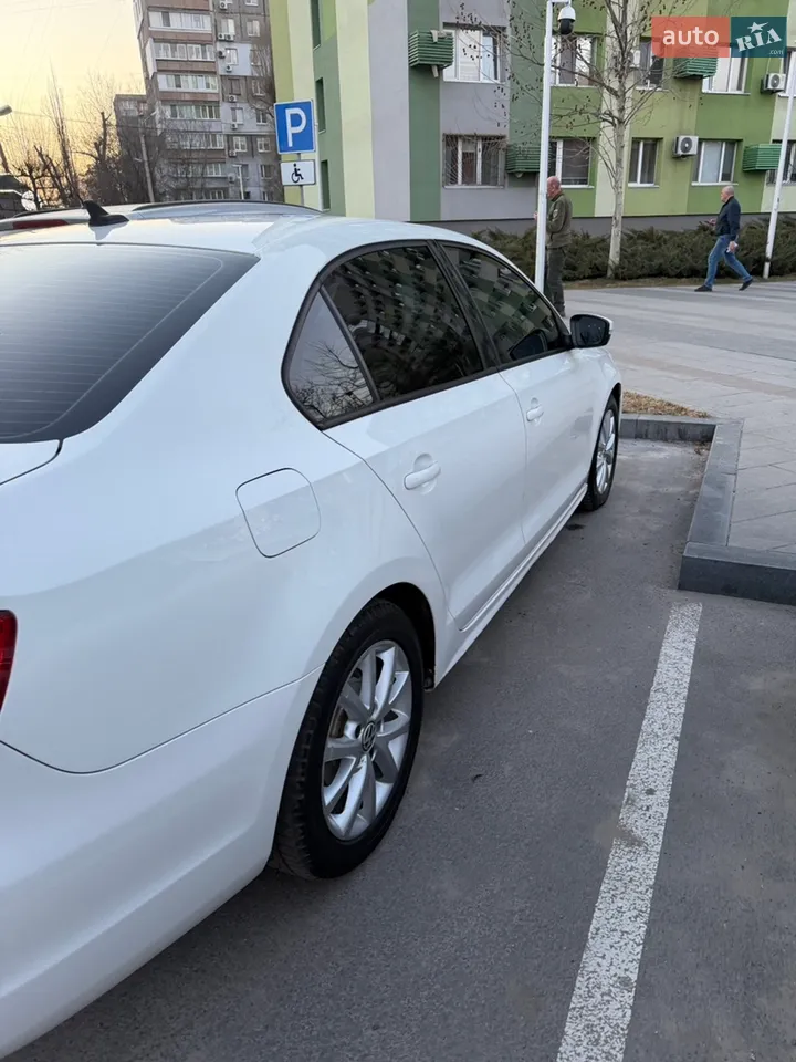 2011 Volkswagen Jetta - мініатюра 5