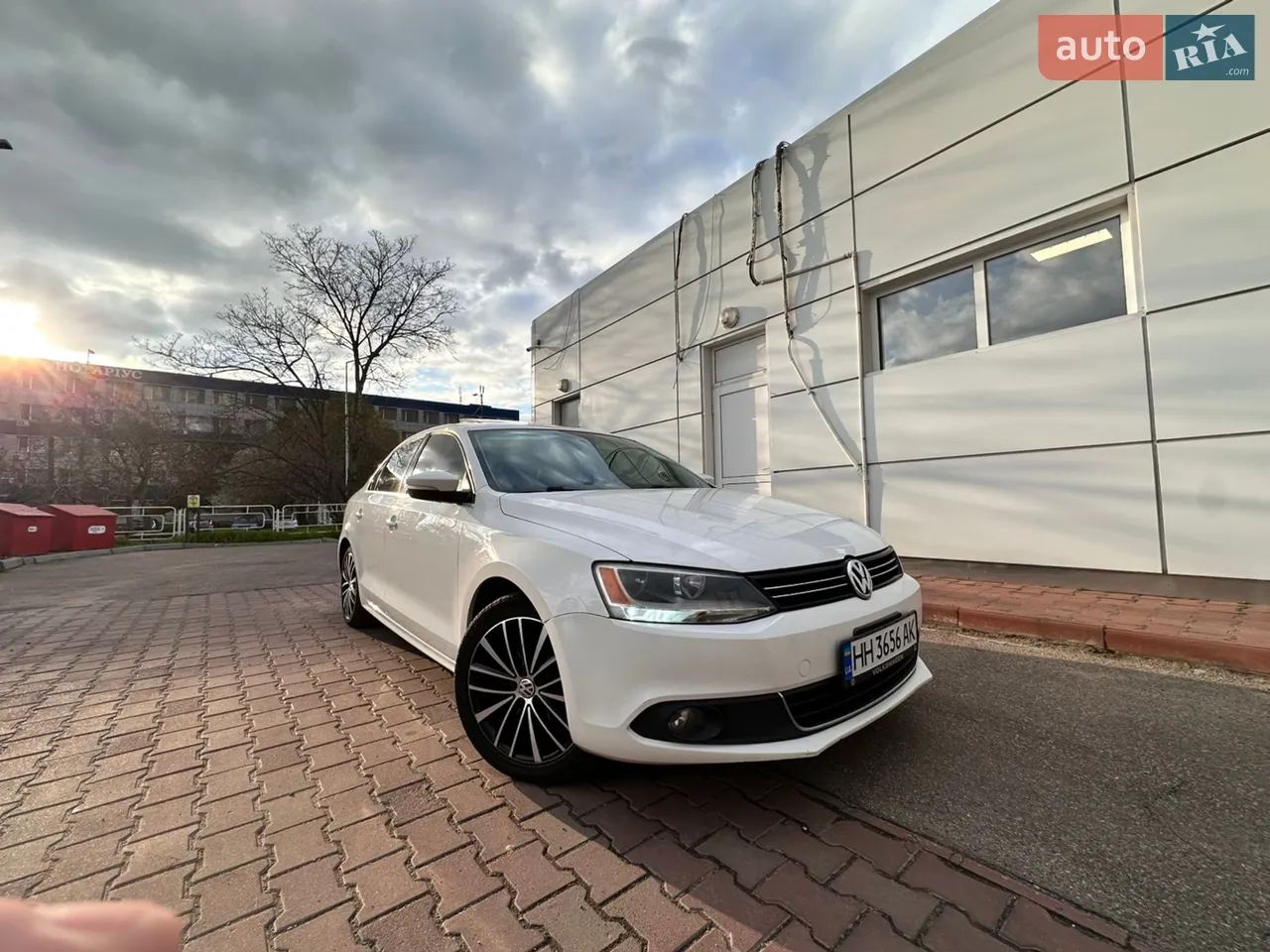 2012 Volkswagen Jetta - мініатюра 2