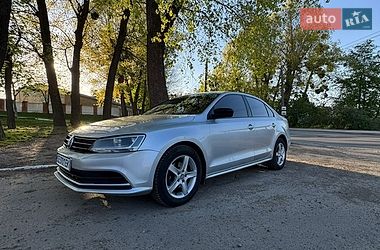 Volkswagen Jetta  2015