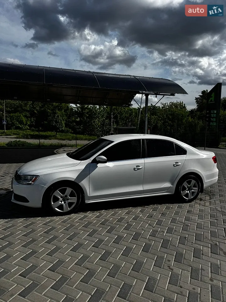2012 Volkswagen Jetta - мініатюра 3