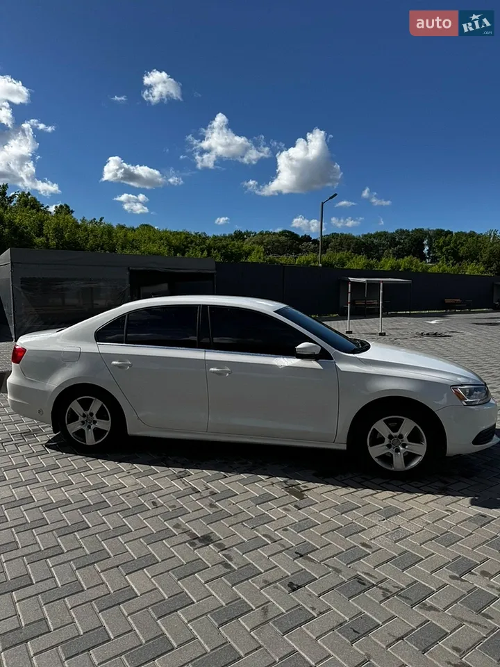 2012 Volkswagen Jetta - мініатюра 4
