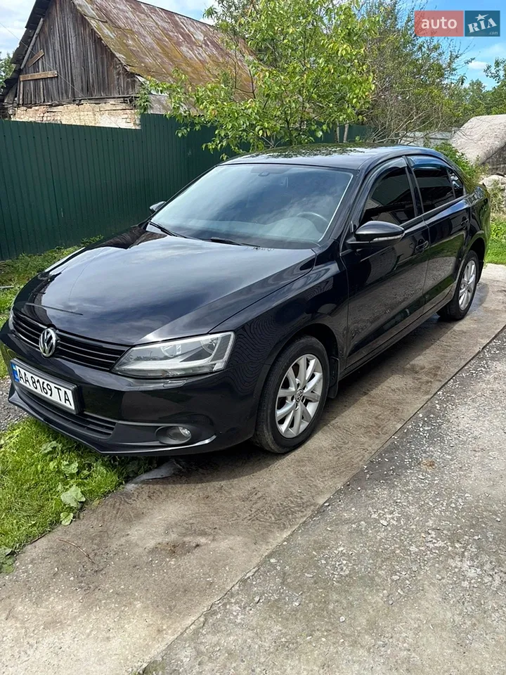 2012 Volkswagen Jetta - мініатюра 2