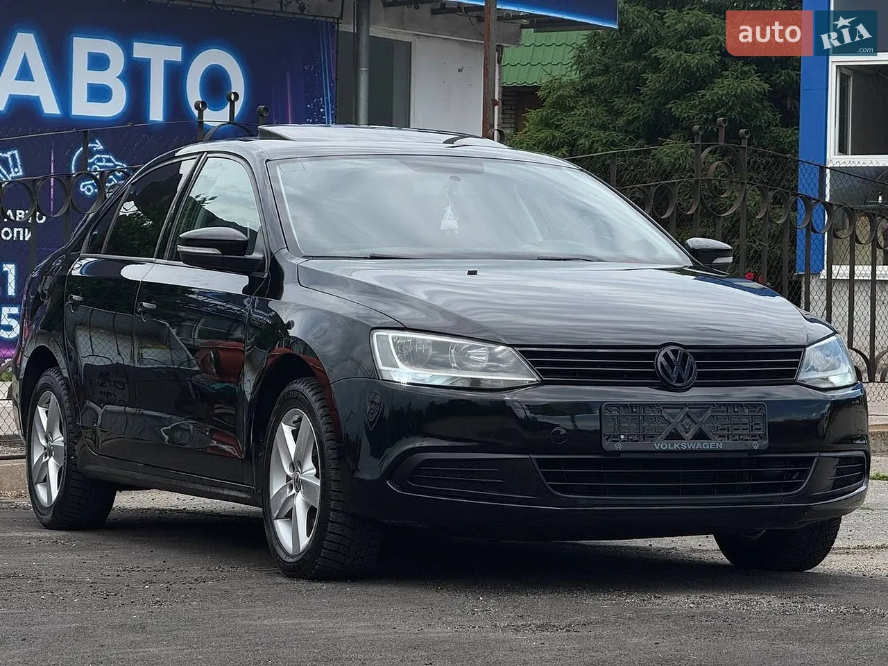 2012 Volkswagen Jetta - мініатюра 3