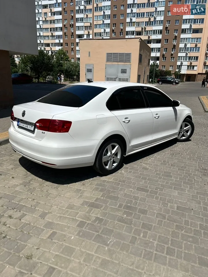 2011 Volkswagen Jetta - мініатюра 4