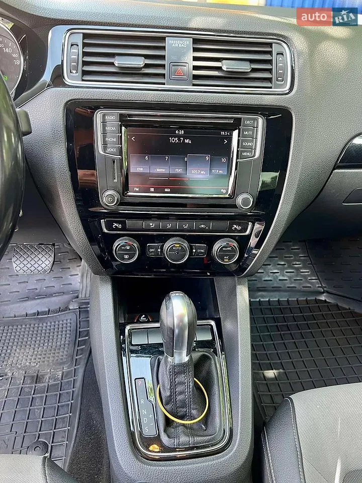 2016 Volkswagen Jetta - мініатюра 2