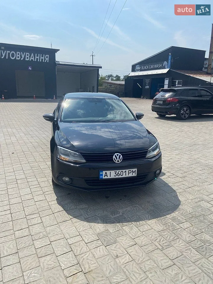 2012 Volkswagen Jetta - фото 1