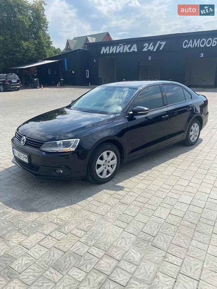 2012 Volkswagen Jetta - мініатюра 2