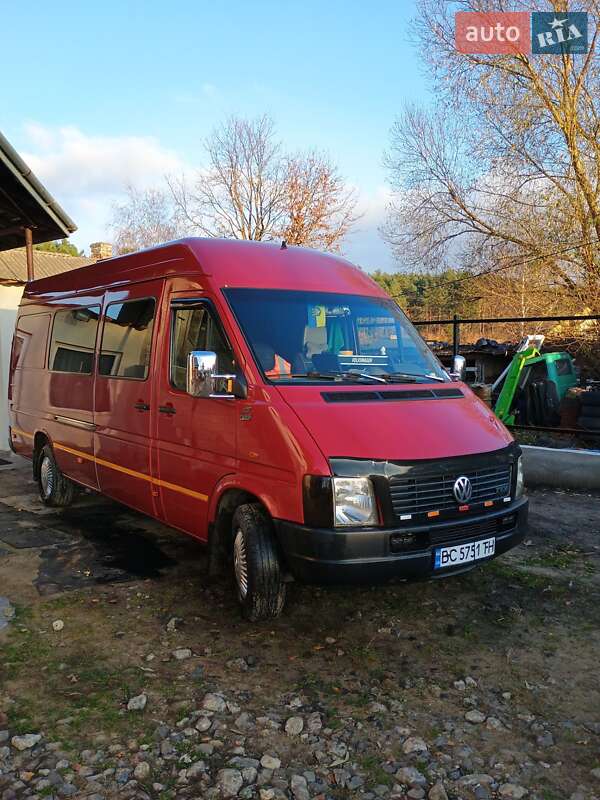 Мінівен Volkswagen LT