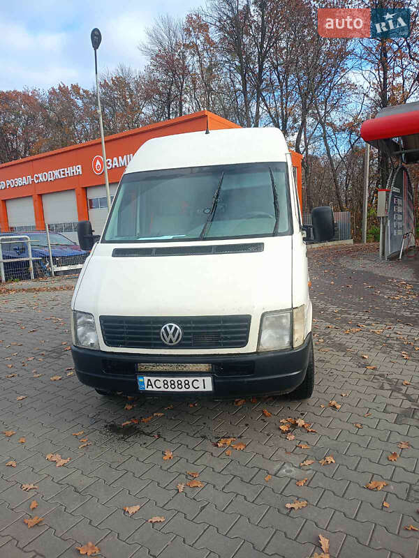 Вантажний фургон Volkswagen LT