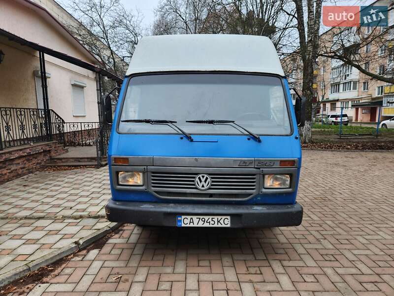 Грузовой фургон Volkswagen LT