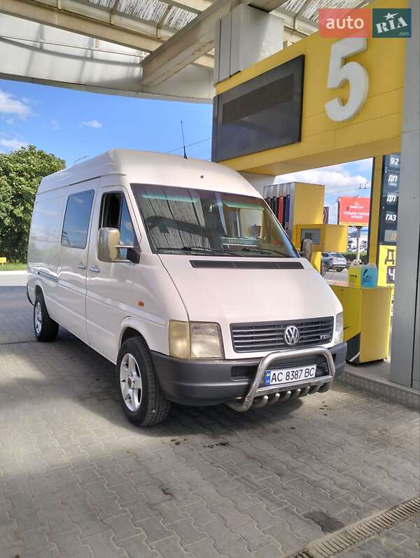 Грузовой фургон Volkswagen LT