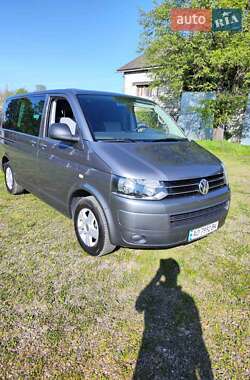 Volkswagen Multivan  2012