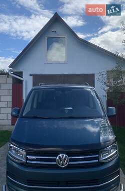 Volkswagen Multivan  2017