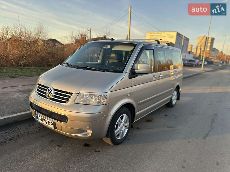 Volkswagen Multivan 2005 року в Вінниці