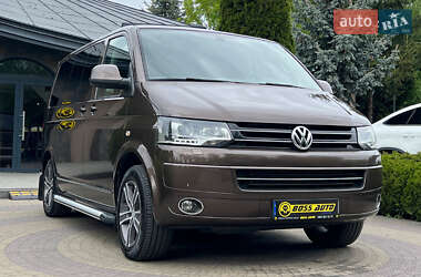 Volkswagen Multivan 2015