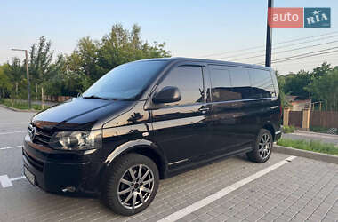Volkswagen Multivan  2010