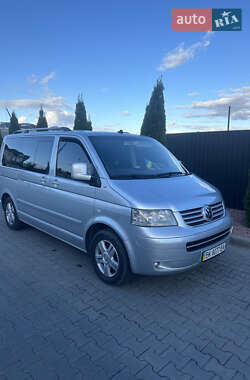 Volkswagen Multivan  2005