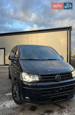 Volkswagen Multivan  2012