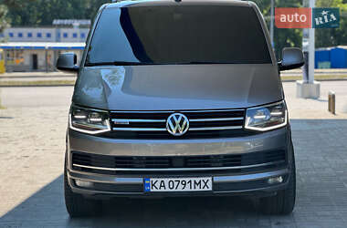 Volkswagen Multivan  2017