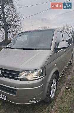 Volkswagen Multivan  2013